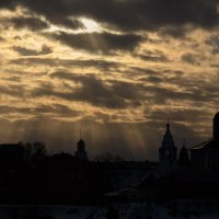 Закат над городом В.. :: Вячеслав Владимирович