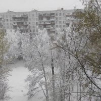 Разножанровый месяц апрель :: Игорь Ч.