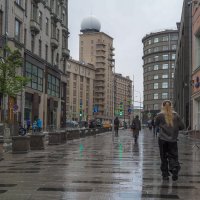 Городская Зарисовка :: юрий поляков