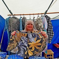 -Да это же ваш любимый размерчик! :: Vladimir Semenchukov