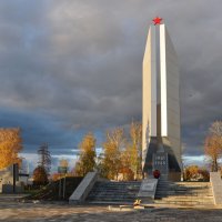 Обелиск в парке Победы в Задонске :: Татьяна Машошина