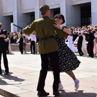 Для участия в "Майском вальсе" - одежда по моде 1930-1950х годов. :: Татьяна Помогалова