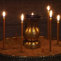 Горят храмовые свечи. :: Лилия * Горят храмовые свечи. :: Лилия *