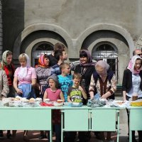 Освящение куличей в Воронеже в 2013 году :: Gen Vel Освящение куличей в Воронеже в 2013 году :: Gen Vel