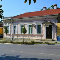 Феодосия. Дом по ул. Русской 75. :: Пётр Чернега Феодосия. Дом по ул. Русской 75. :: Пётр Чернега