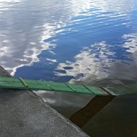 Не сказал бы, что перевернутый вверх дном мир :: Андрей Лукьянов Не сказал бы, что перевернутый вверх дном мир :: Андрей Лукьянов