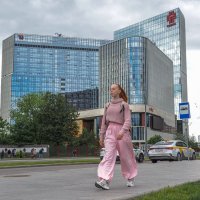 Городская Зарисовка :: юрий поляков