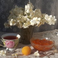 Чай с абрикосовым вареньем! :: Нина Андронова