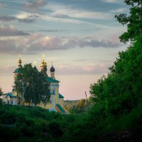 Николо-Набережная церковь на закате :: Алексей Трифонов