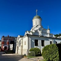 Подворье женского монастыря :: Натали 