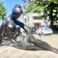 «Балтийская волна». Светлогорск скульптура с кусочками янтаря.(установлена в 2022) :: Alexey YakovLev