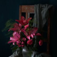 С лилиями... :: Liliya 