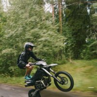 Наперегонки с летом  :: Иван 