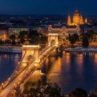 Вид на мост Сечени