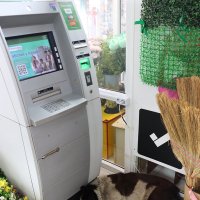 Охрана спит...