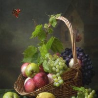 Натюрморт с фруктами
