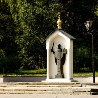 Памятник Святителю и чудотворцу Николаю. :: Олег 