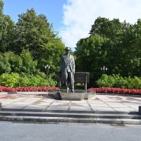 Памятник Сергею Рахманинову