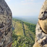 Алазанская долина - это огромная плодородная равнина в Кахетии, Грузия