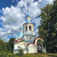 Храм