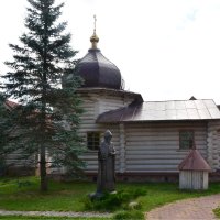 Россия. Московская область. Михайло-Архангельский храмовый комплекс в Бушарино.