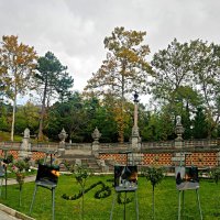 Массандровский дворцово-парковый ансамбль. :: Виктор Мухин Массандровский дворцово-парковый ансамбль. :: Виктор Мухин