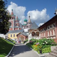 В Монастыре :: Игорь Корф