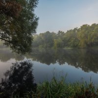 под огородами