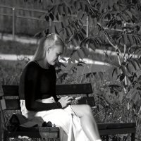 Тот самый момент, когда весь мир будто замирает. Просто сижу, смотрю, думаю…