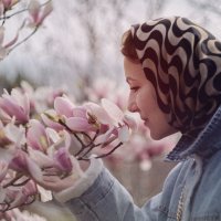 Растворяясь в блаженном запахе. :: Анатолий Щербак Растворяясь в блаженном запахе. :: Анатолий Щербак