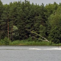 Катание на банане по озеру