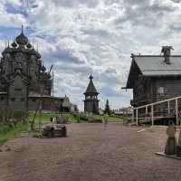 Усадьба Богословка. Этно парк деревянного зодчества. :: Лилия *