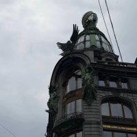 Башня с куполом - одна из самых эффектных деталей Дома Зингера :: Ирэн 