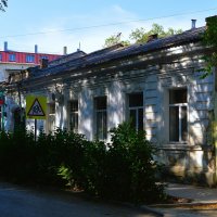 Феодосия. Дом по ул. Вити Коробкова 15.