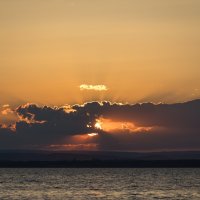 «Красное солнце сгорает дотла»...