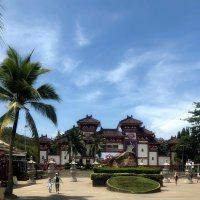 Центра буддизма Наньшань (Nanshan Buddhism Center)