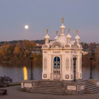 Полнолуние.