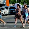 Подумаешь + 40 на солнце... :: Николай Саржанов