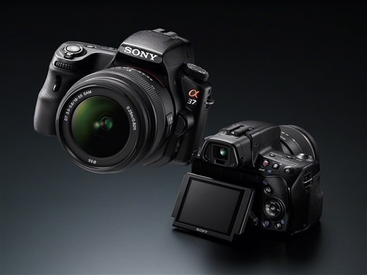 Sony SLT-A37 с технологией полупрозрачного зеркала