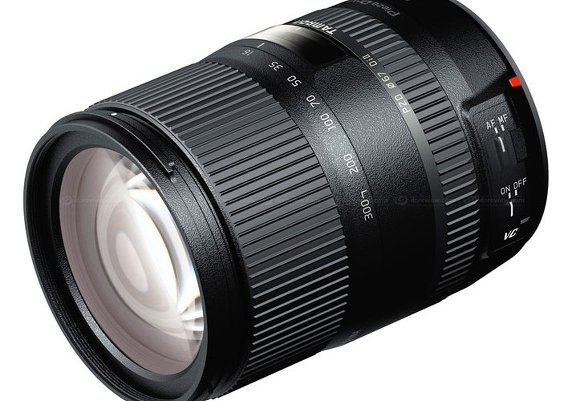 Cуперзум-объектив B016 16-300mm F/3.5-6.3 Di II VC PZD