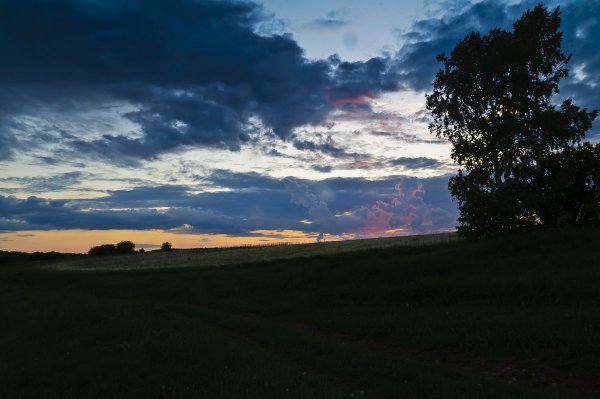 И вот уж солнышко ушло...