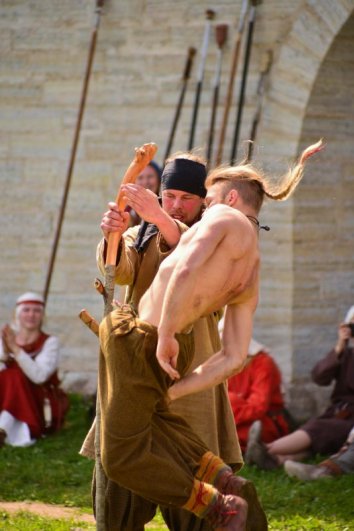 детали полёта (а ведь не исключено что в первоначальном варианте в этой игре была не палка)