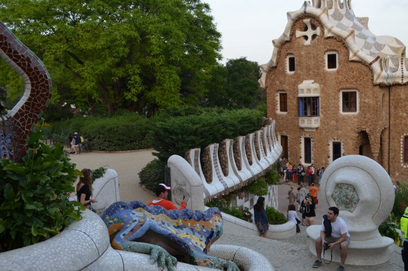 Барселона, Парк Гуэль-пряничные домики! - №27 Барселона, Парк Гуэль-пряничные домики! - №27