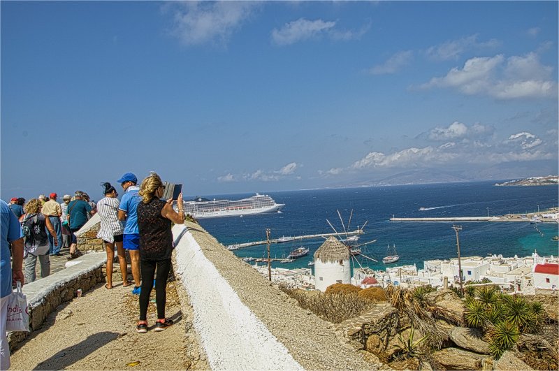 Из альбома ГРЕЦИЯ БЕЛЫЙ ПАРОХОД 2016г Фрагмент Камера NIKON5100