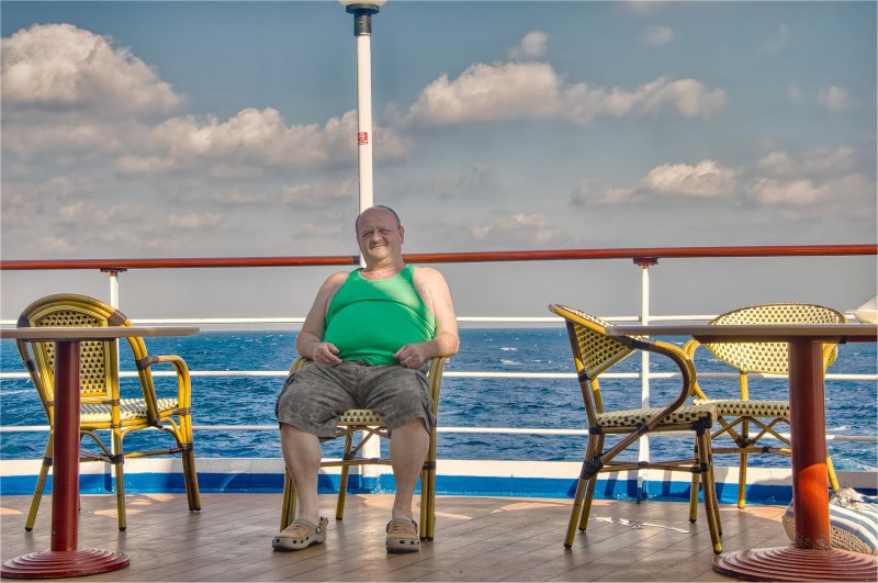 Из альбома ГРЕЦИЯ БЕЛЫЙ ПАРОХОД**** Камера NIKON5100 2016г Эх ты палуба ,палуба