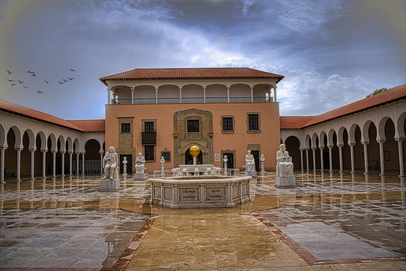 Кейсария. Музей Ралли. Основан в 1993 году. В нем экспонируется в основном латиноамериканское искусство и коллекция произведений С. Дали. Музей Ралли 2 открылся в 2007 году.В нем выставлены произведения классического искусства. ***Израиль Кейсария. Музей Ралли. Основан в 1993 году. В нем экспонируется в основном латиноамериканское искусство и коллекция произведений С. Дали. Музей Ралли 2 открылся в 2007 году.В нем выставлены произведения классического искусства. ***Израиль