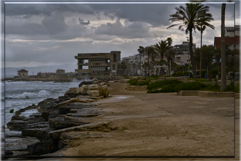 Израиль УТРО ,2025г, Бат-Галим , Средиземное море Набережная