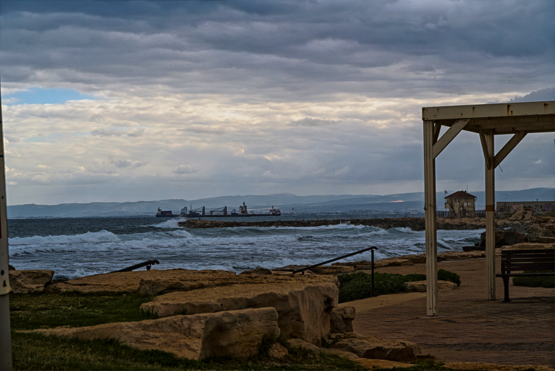 Израиль УТРО ,2025г, Бат-Галим , Средиземное море Набережная