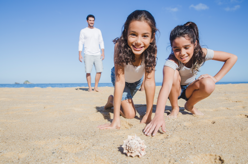 Идеи для летней фотосессии на природе или в городе в 2025 - №23