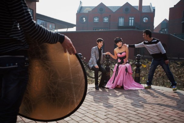 ассистент - помощник фотографа ассистент - помощник фотографа